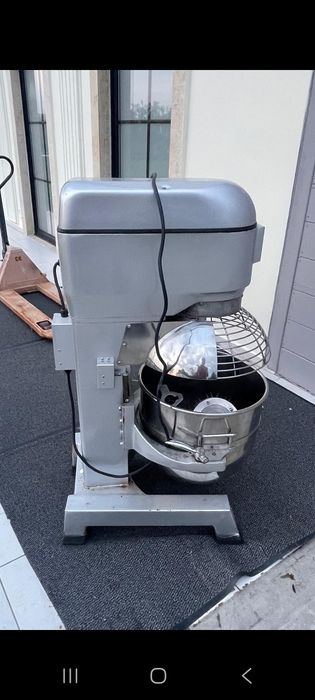 Mixer planetar 60ltr