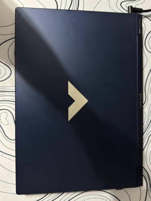 Hp Victus 15.6 1 TB SSD