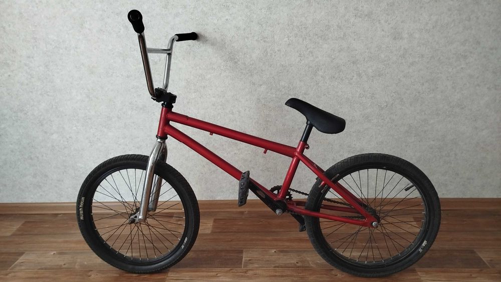 Bmx petava бмх яркий новая резина