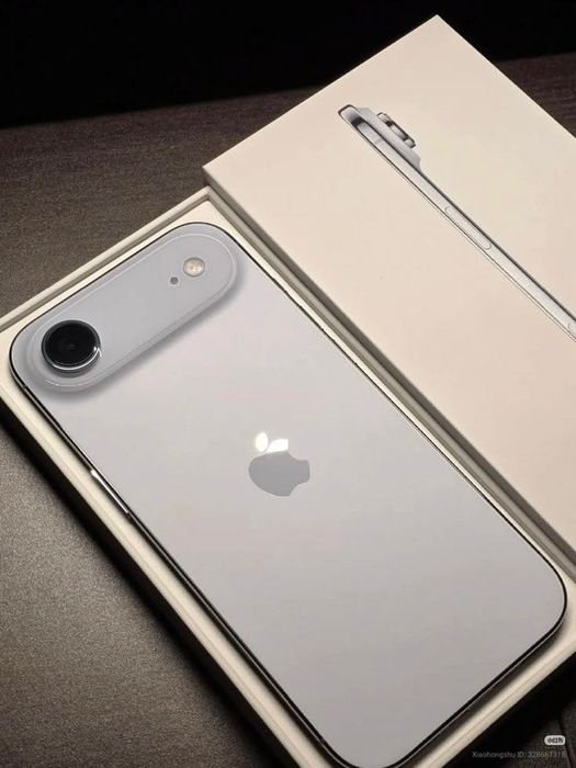 Apple IPhone 17 Air, 256 GB, золотистый