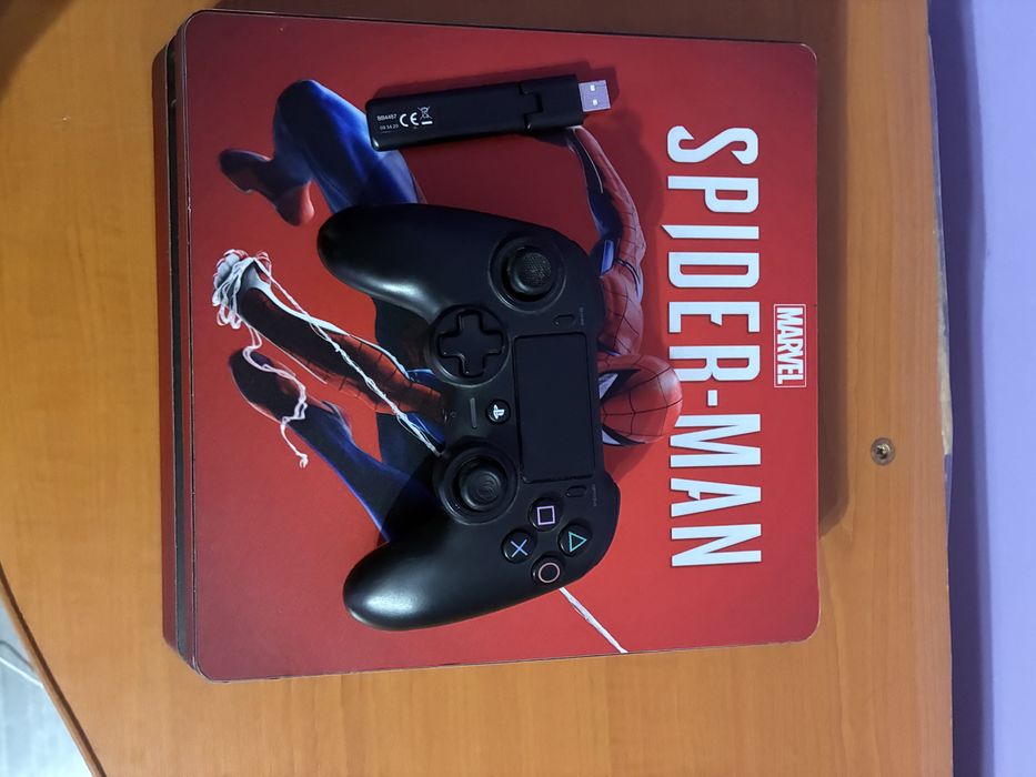 Vand ps4 usor negociabil
