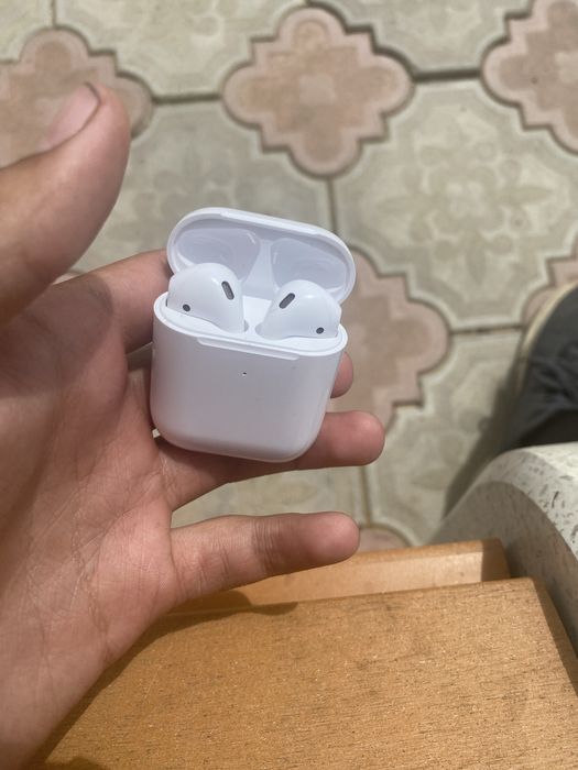 Продам airpods 2 за 12000