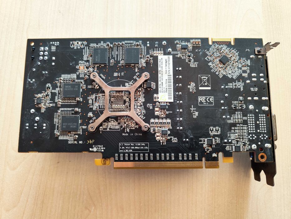 Placă video XFX Radeon HD 5770 1GB GDDR5 – Ediție Colecție / Retro Gaming