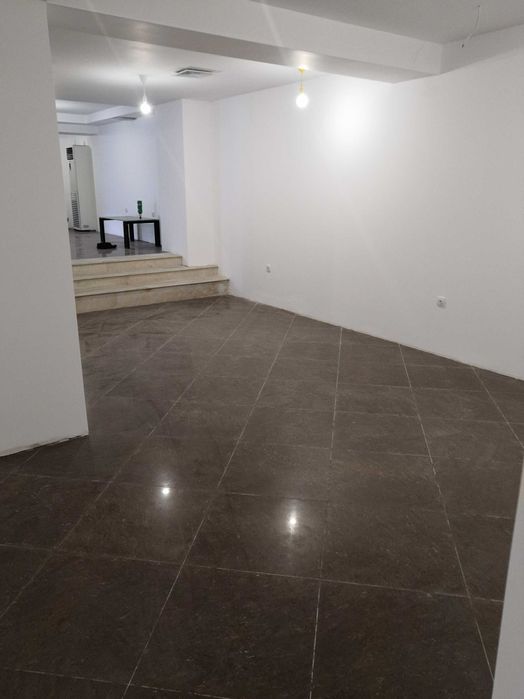 Продава се Заведение в Варна, Базар Левски - 170 кв.м за 700 €/кв.м - Снимка #4