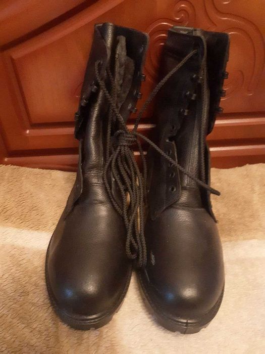 Ботинки (сапоги, берцы) мужские, военные, кожаные, новые, размер 43
