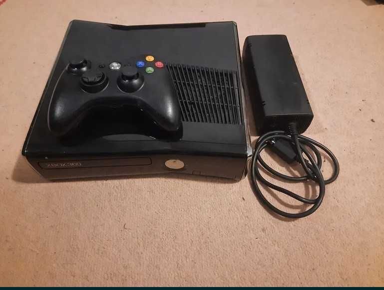 xbox 360 S RGH cu hdd de 500 gb si jocuri instalate