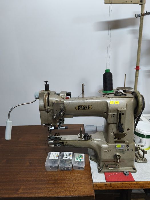 Троен транспорт шевна машина Pfaff335