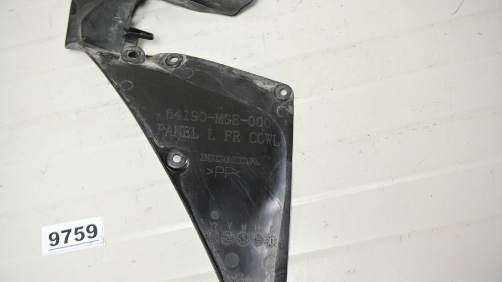Honda VFR1200F 2010 Plastic lateral stanga