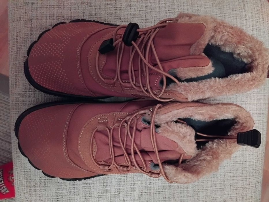 Есенни топли боти бежови. Дължина на стелката 24, 5 см