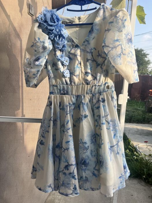 Rochie elegantă de eveniment