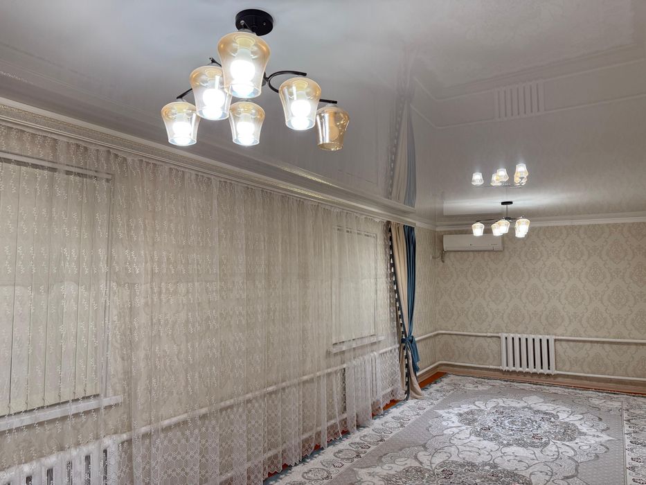 Тез арада жер уй сатылады.