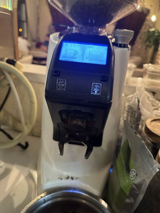 Автоматическая кофемолка