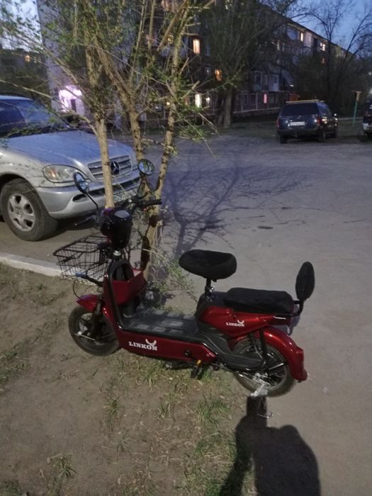 Электроскутер...