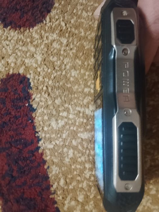 Продам телефон ровер