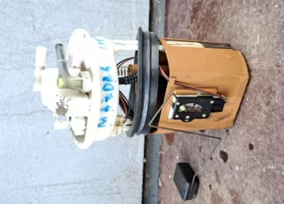 Pompa rezervor combustibil 2.2d R2aa Mazda 6