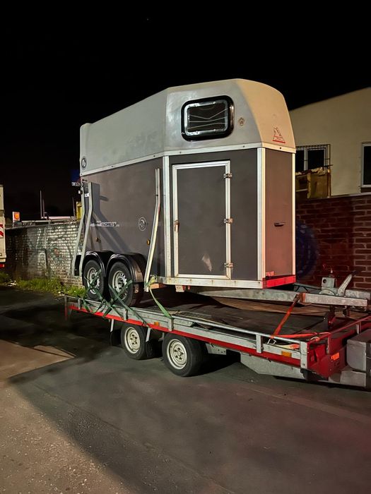 Remorca pt transport cai, animale