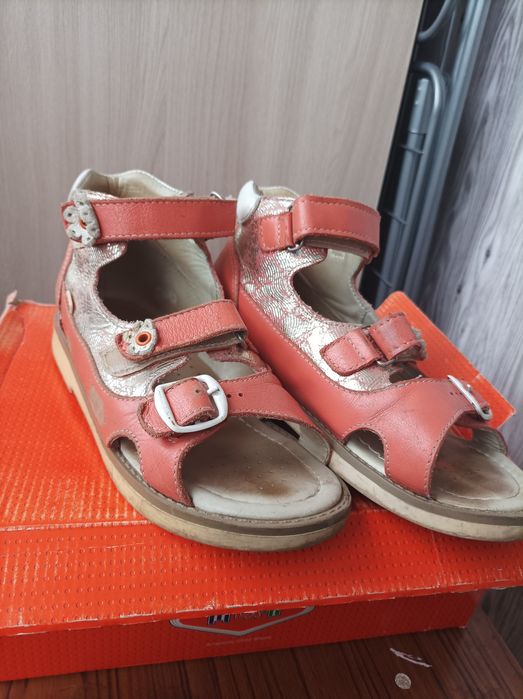 Сандали размер 35