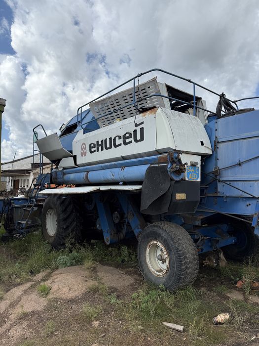 Продам комбайн Енисей 954