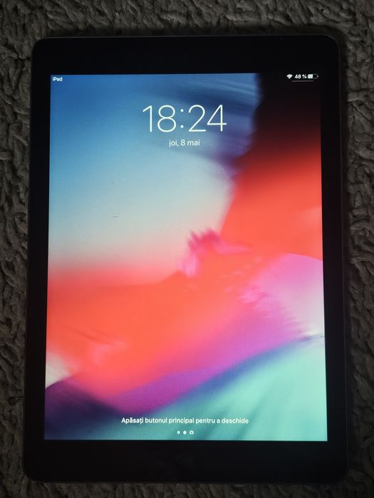 Vând Apple iPad Air/normal/tastatura