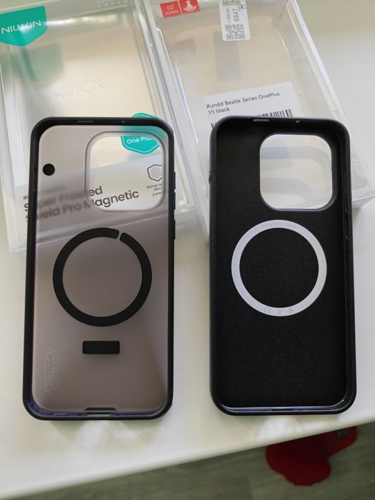 Чехолы для OnePlus 15 Nillkin и Sandstone