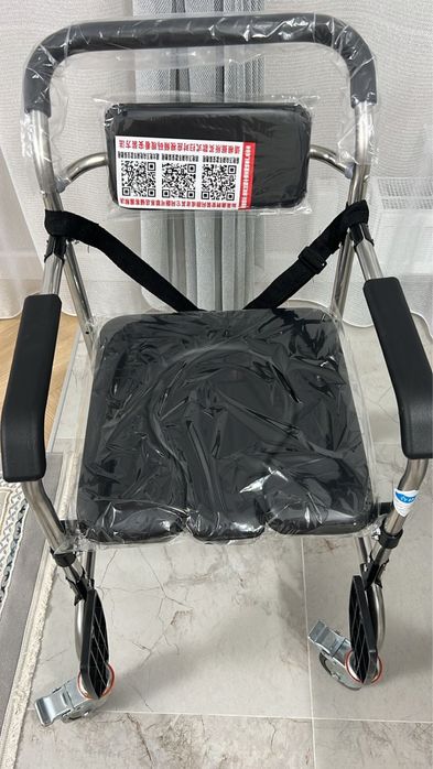 Инвалидкая коляска с горшком