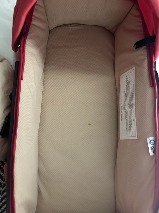 Продам переноска Chicco