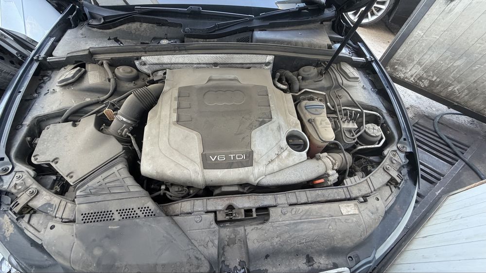 Audi a5 -2009 - на части - Ауди а5