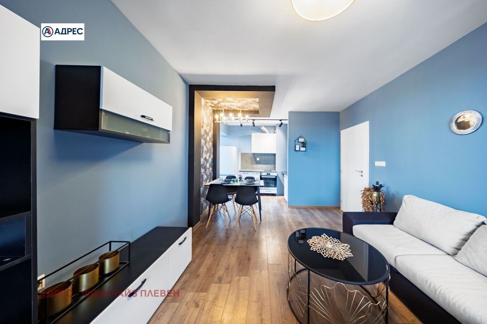 Продава се Двустаен апартамент в Плевен, Широк център - 63 кв.м за 1174 €/кв.м - Снимка #3