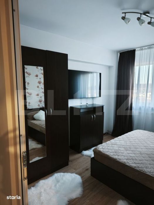 Apartament de vanzare, 3 camere, mobilat si utilat