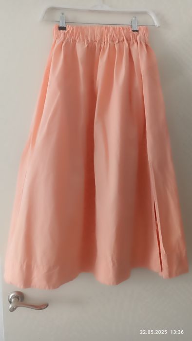 Футболки разные летние и свитшот