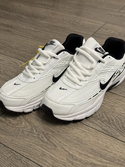 Кроссовки Nike Initiator