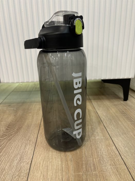 Спортивные бутыли Uzpace