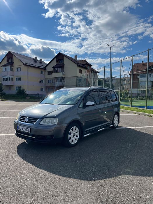 VOLKSWAGEN Touran 2004 — imagine 5