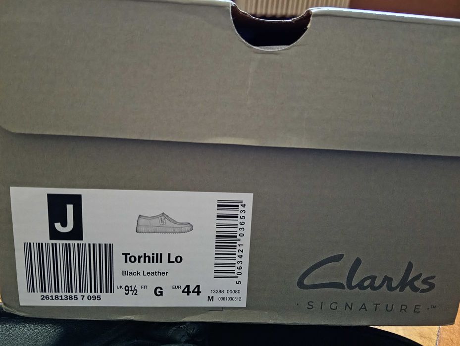 Clarks №44 - нови от естествена кожа - 40 EUR