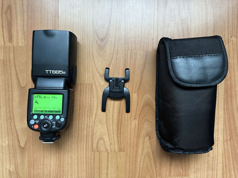 Bliț GODOX TT685N