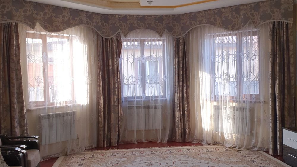 Каждая штора по 5000 4 шт Длина одной шторы 1,85 метра высота 3 метра