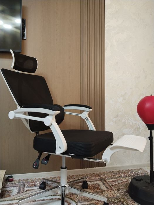 Офисное кресло новое