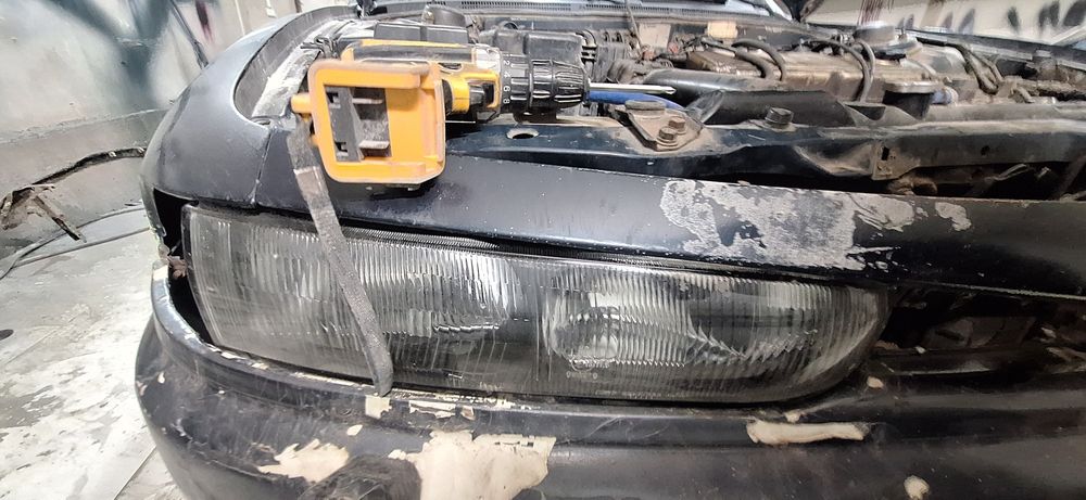 Фары на дутый галант