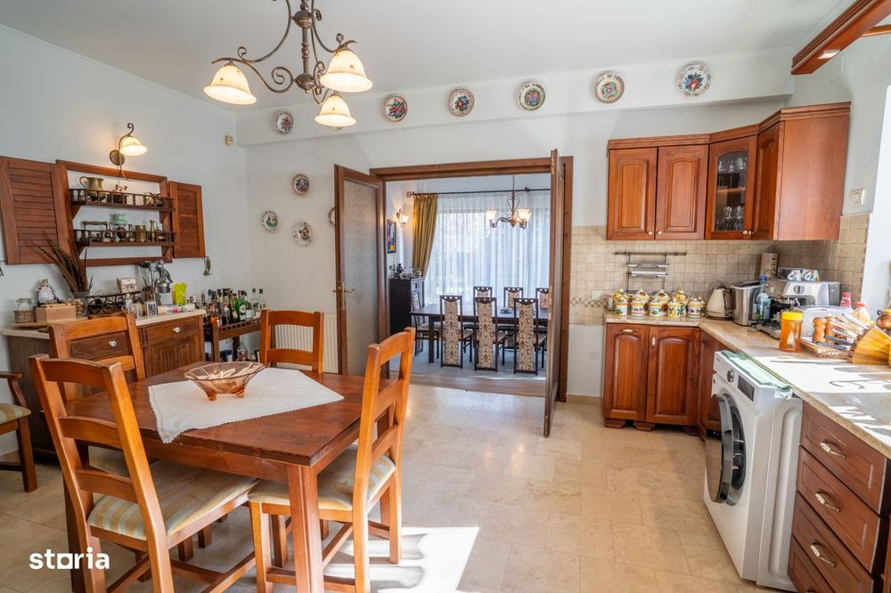 Oaza de Noblete si Spatiu: Vila Individuala cu Gradina Matura in
