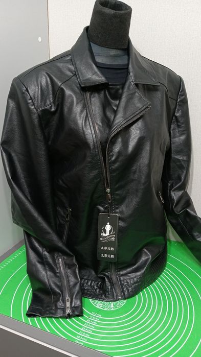 Мужская кожанная куртка