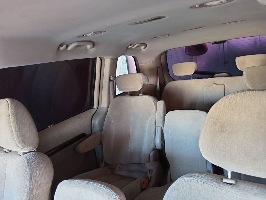 KIA CARNIVAL 2.9  (2006)