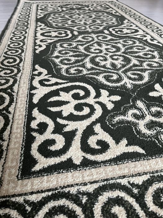 Продам ковер 1 на 2