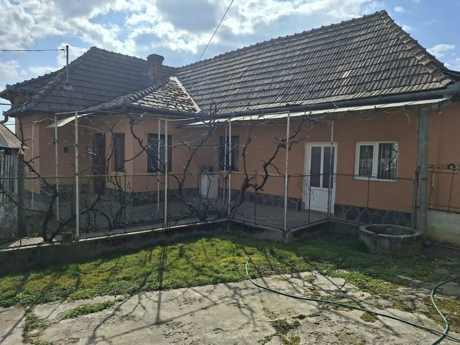 Casa de vânzare Leordeni Com. Gheorghe Doja