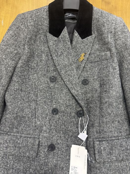 Пиджак новый, размер не подошел