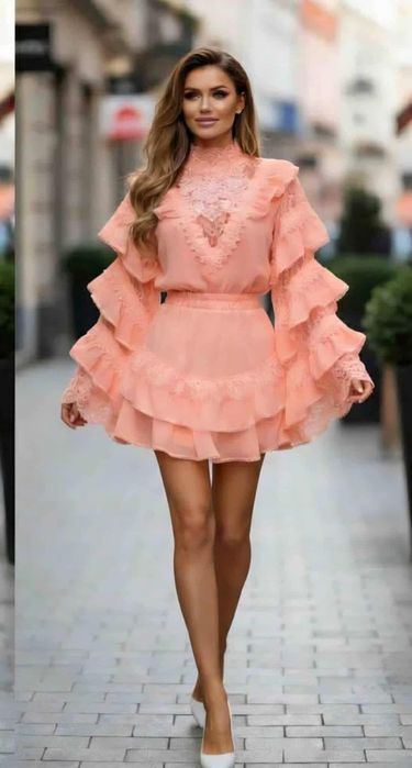 Дамски рокли и обувки на 46 евро