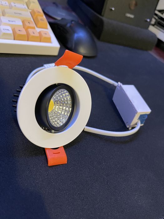 Нови LED Луни за окачен таван