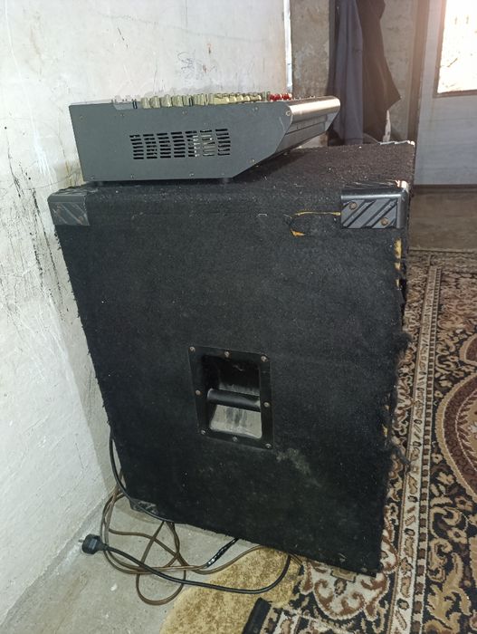 Эстрадная колонка большая