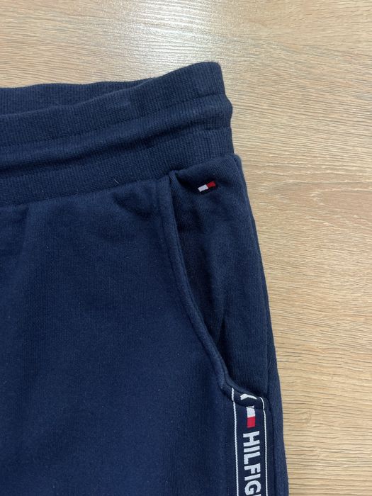 Tommy Hilfiger спортни панталони размер L