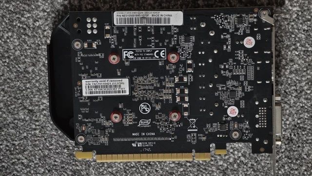 Vând placa video GTX 1050 Storm X  2gb DDR5 ( impecabila .