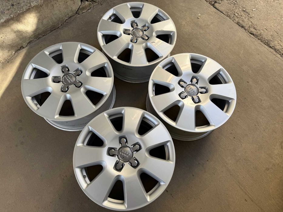 4 бр. оригинални алуминиеви джанти AUDI 18" 5x130 ф71.6, ET53, 7,5J